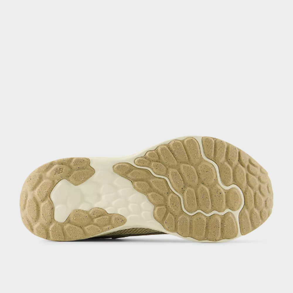 New Balance Womens Arishi Sneakers Beige