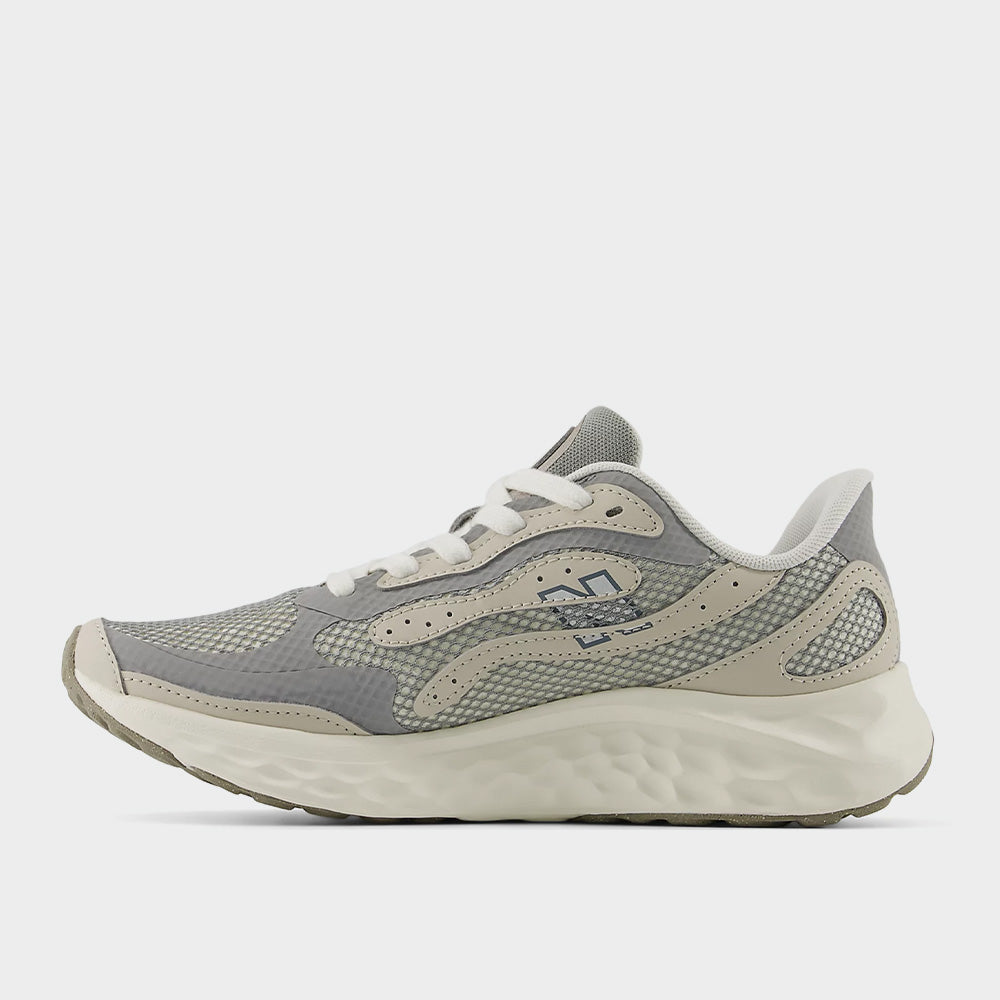 New Balance Womens Arishi Sneakers Grey