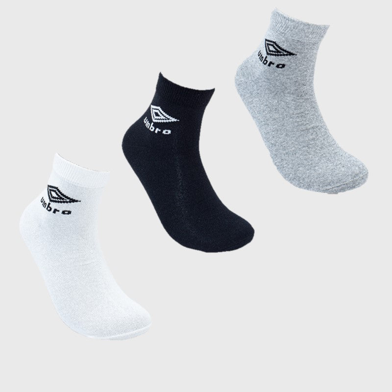 Umbro Unisex 3 Pack Ankle Socks Black/Multi _ 169710 _ Black