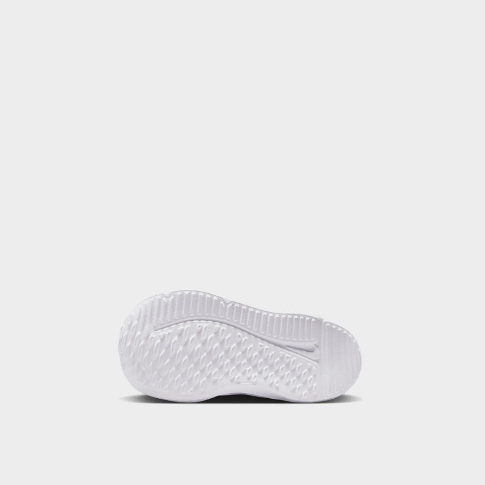 Nike Infants Cosmic Runner Sneakers Black