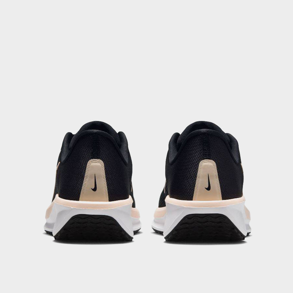 Nike Womens Quest 6 Running Shoes Black