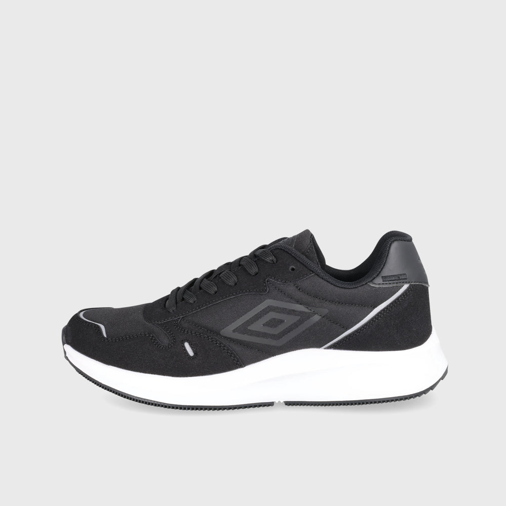 Umbro Mens Ancoats Evolve Sneakers Black