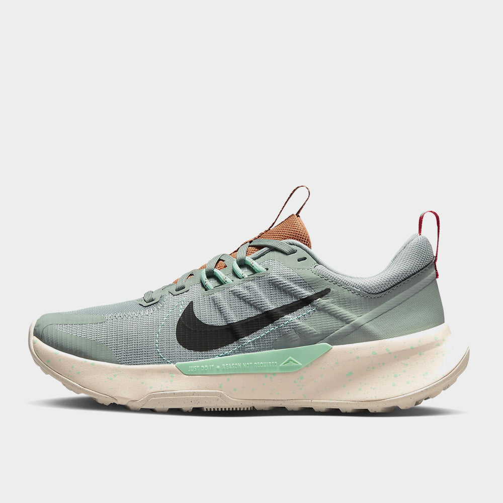 tekkie town nike court borough