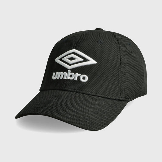 Umbro Fitted Peak Cap Black