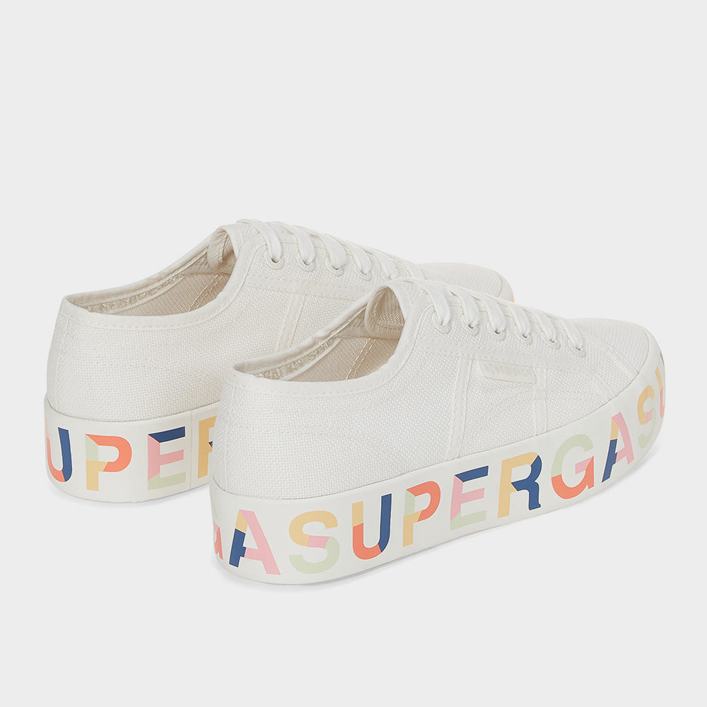 Superga up sale town center