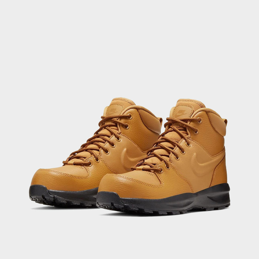 Nike manoa boots brown hotsell