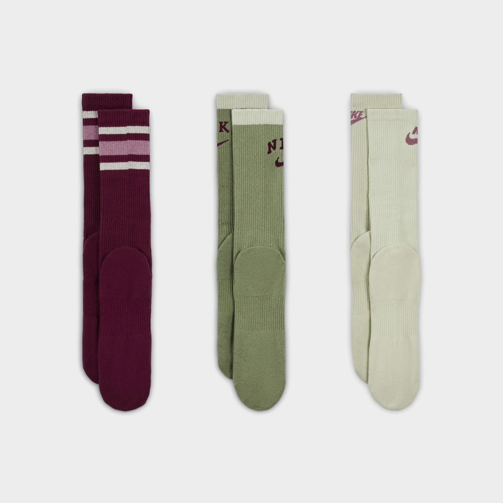 olive nike socks