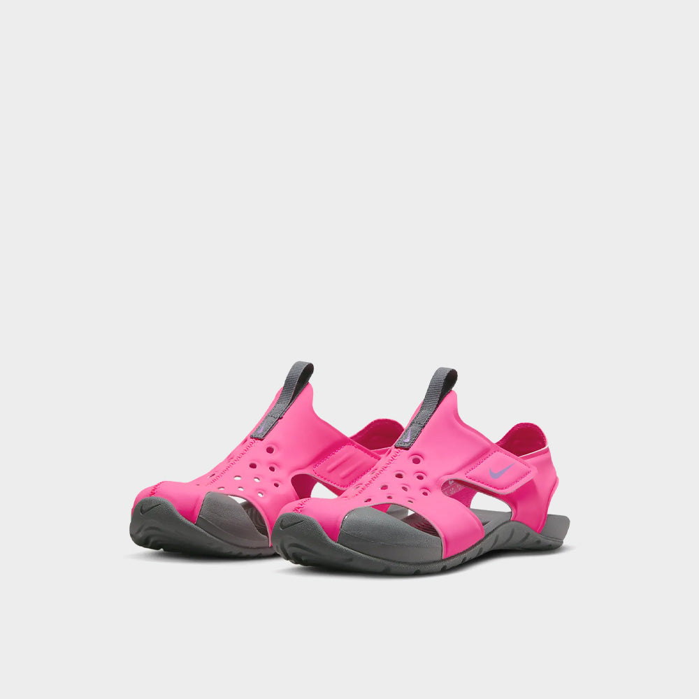 Black and pink nike sandals deals