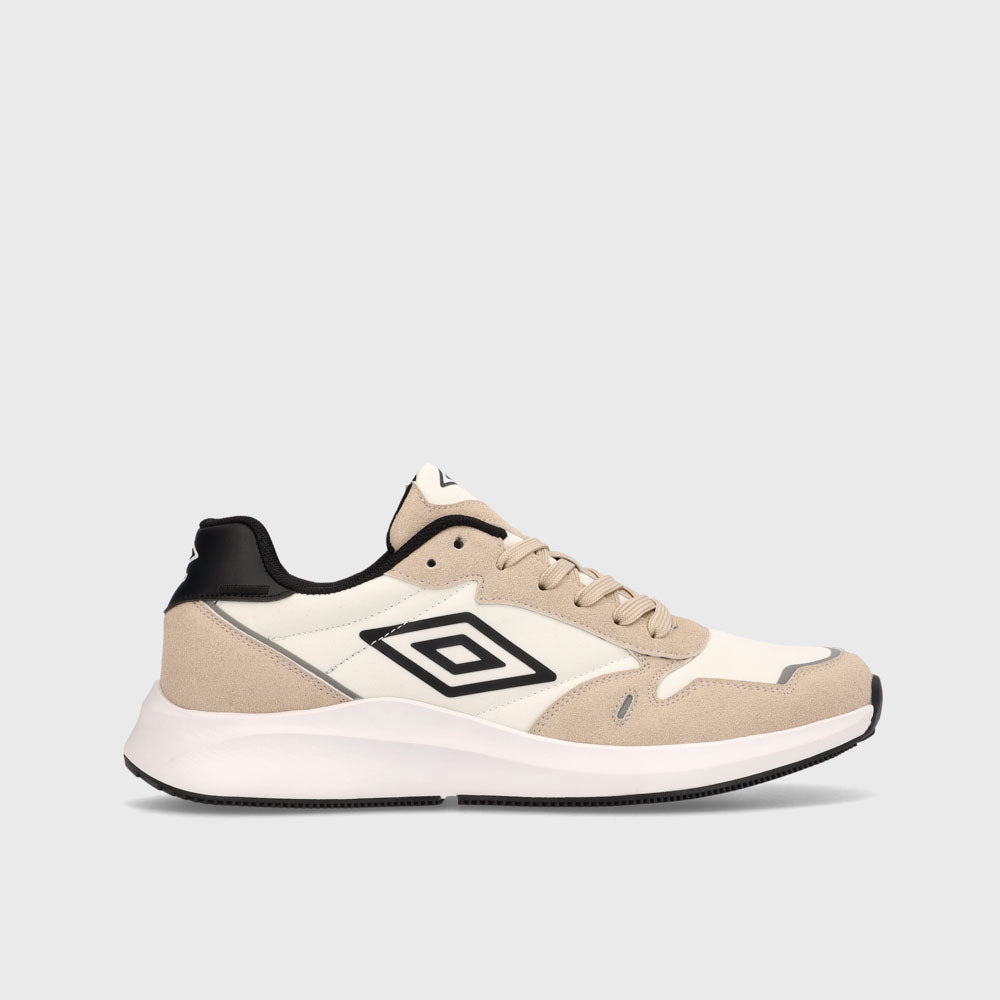 Umbro Mens Ancoats Evolve Sneakers Beige