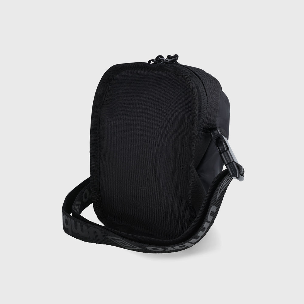 UMBRO Outdoor crossbody BLACK