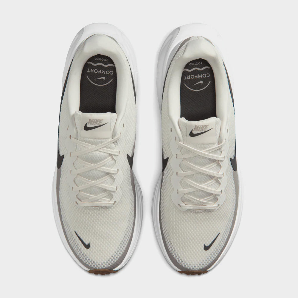 Nike Mens Revolution 8 Sneakers Brown