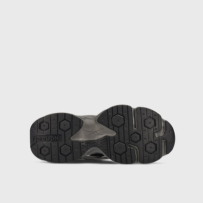 Reebok Mens Charge Run Sneakers Black
