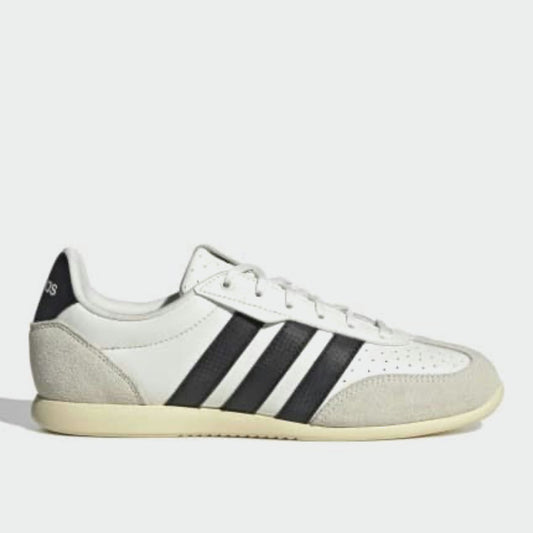 Adidas Womens Barreda Lo Sneakers White
