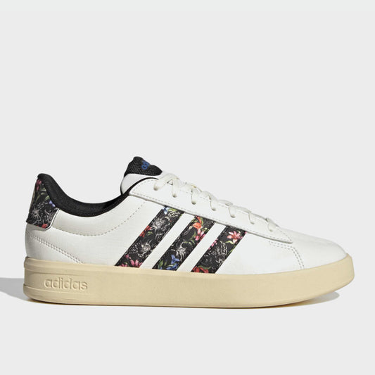 Adidas Womens Grand Court 3.0 Sneakers Beige
