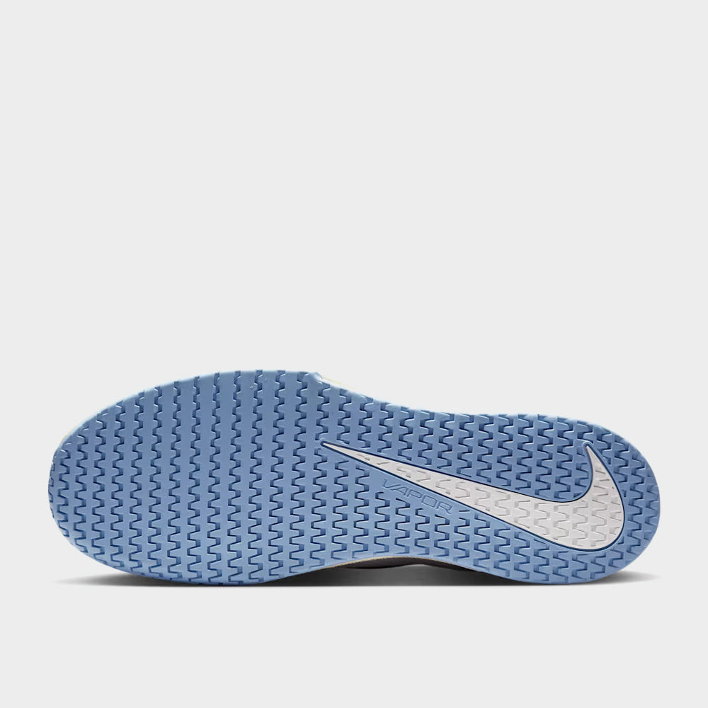 Nike Mens Vapour Lite 3 Sport Shoes White