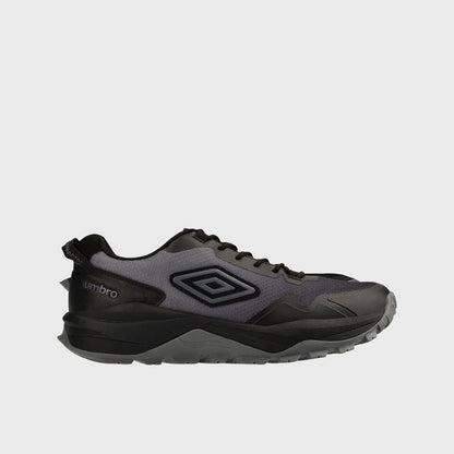 Umbro Mens Roklyn Black