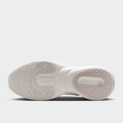 Nike Womens Uplift SC Sneakers Pink