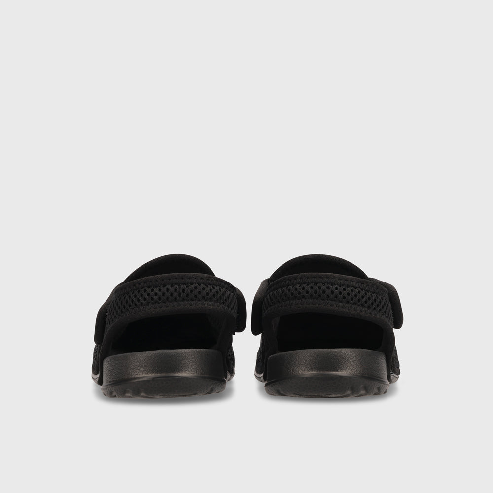 Umbro Infants Sporty Closed Toe Black