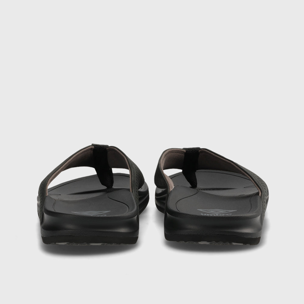 Umbro Mens Squeeze Me Comfort Thong Sandals Black