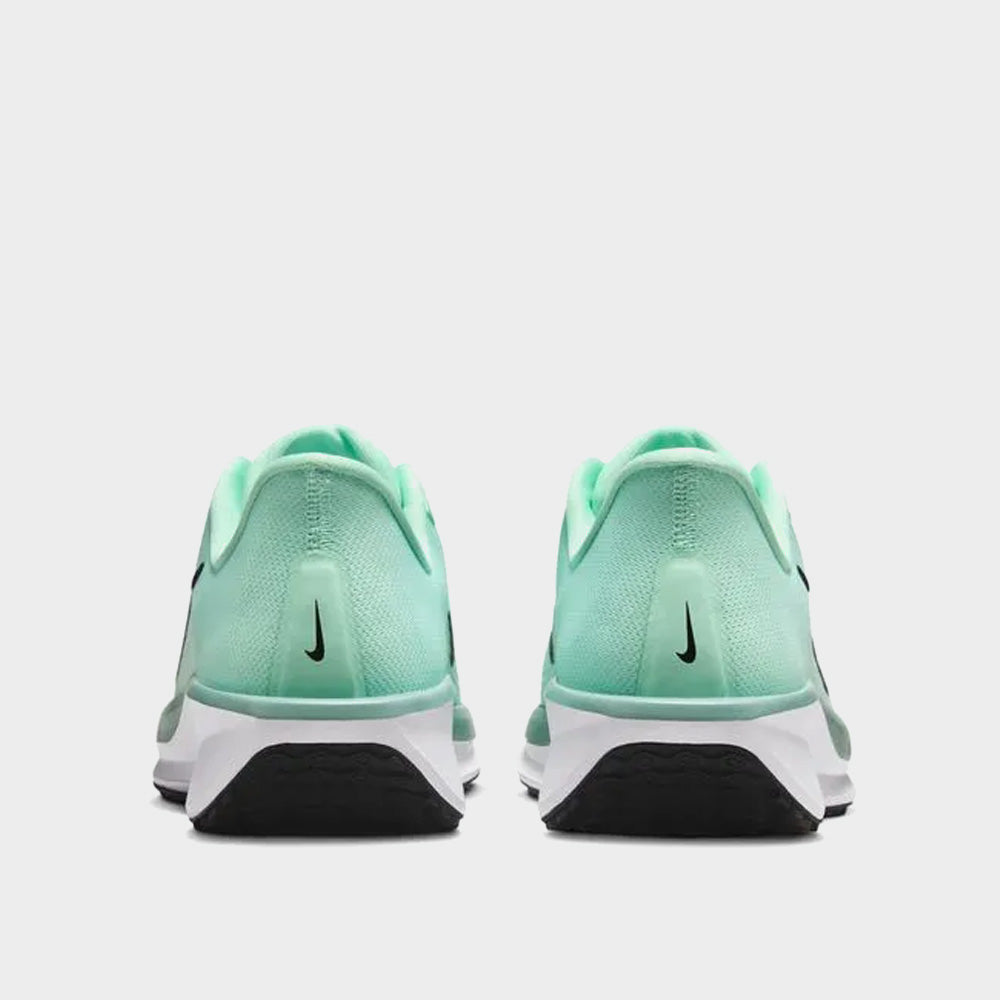 Nike Womens Quest 6 Running Shoes Mint