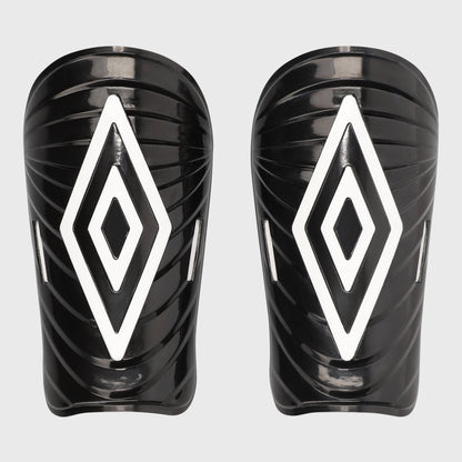 Umbro Mini Slip Diamond Shin Guard Black