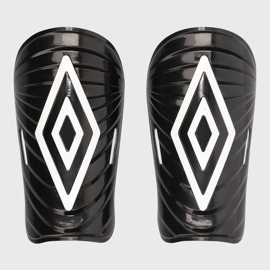 UMBRO Mini Slip Diamond Shin Guard BLACK