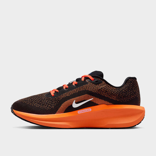 NIKE MENS Winflo 11 Running Shoes BLACK