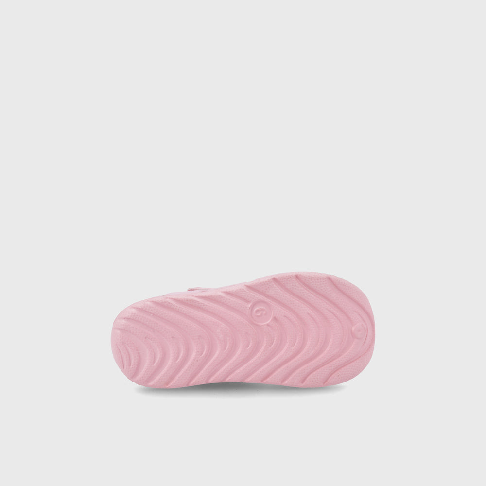 Umbro Girls Closed Toe Sandals Pink