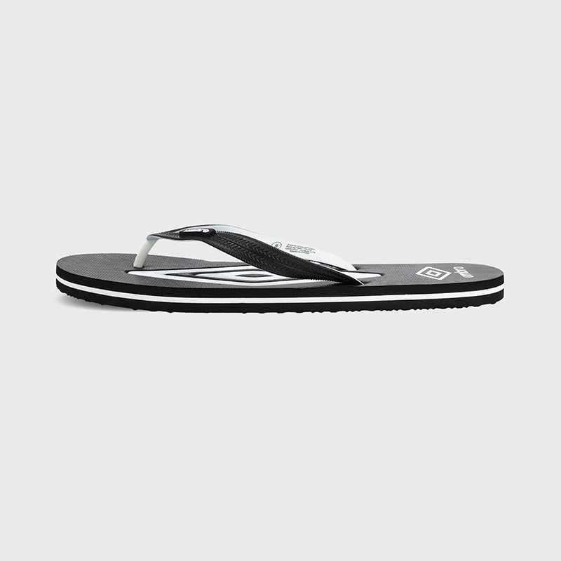 Umbro sandals clearance big bazaar